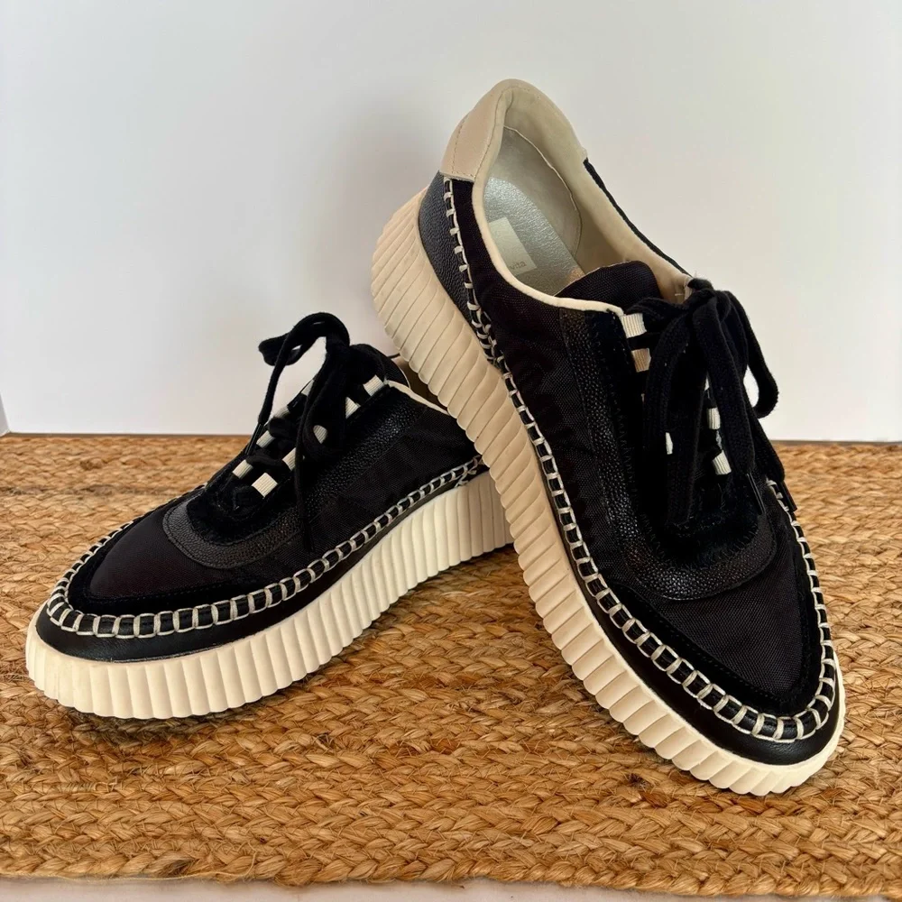 Like New Dolce Vita Dolen Nylon Sneaker in black Womens Sz (10) - Picture 4 of 9